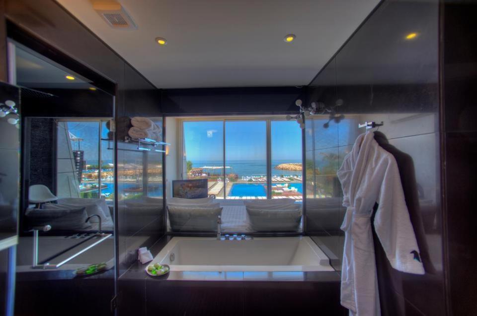 Veer Luxury Boutique Hotel & Beach Club Jounieh Quarto foto